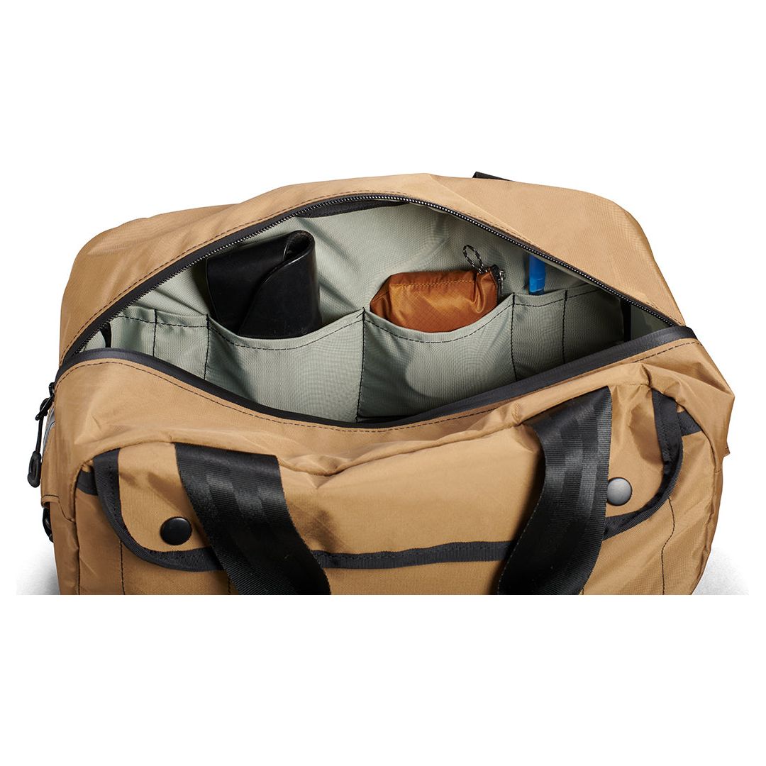 【YU】SWIFT INDUSTRIES sugarloaf coyote SWIFT INDUSTRIES* sugarloaf basket bag (ecopak/coyote) - BLUE LUG